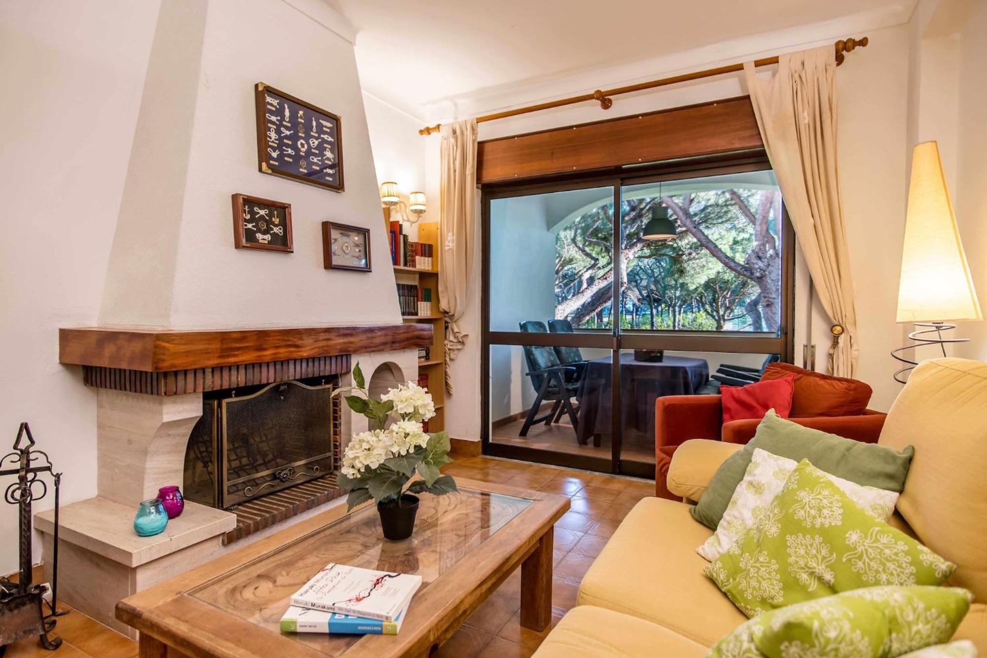 Casa Falesia T2 - Garden View - 5 Min From The Beach - Wifi オーリョス・デ・アーグァ エクステリア 写真